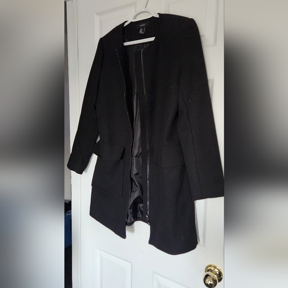 Longer forever 21 coat textured - Picture 3 of 4